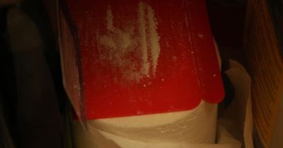 Amfetamina ukryta w jajku niespodziance ujawniona w firmie